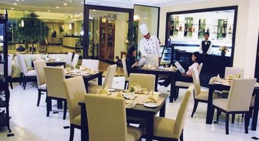фото отеля Karavel House Hotel And Serviced Apartments Si Racha
