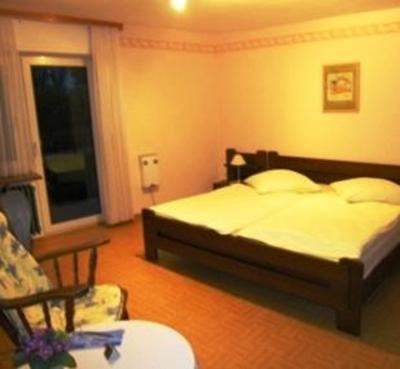 фото отеля Pension-Garni Gruenewald
