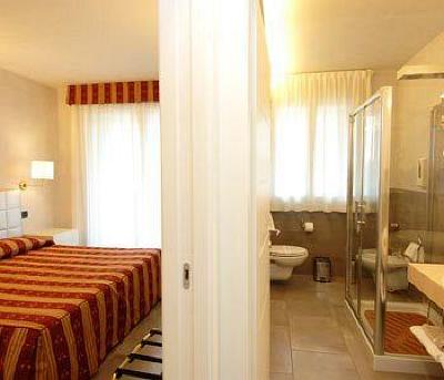 фото отеля Hotel Dante Residence Mantua