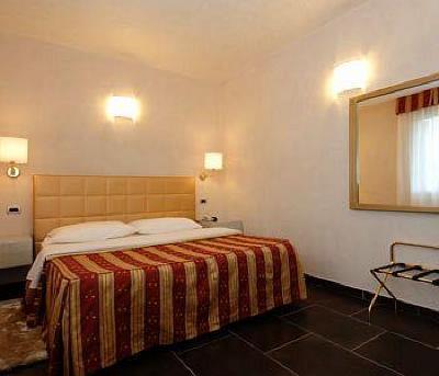фото отеля Hotel Dante Residence Mantua