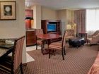 фото отеля Clarion Collection Hotel Arlington Court Suites