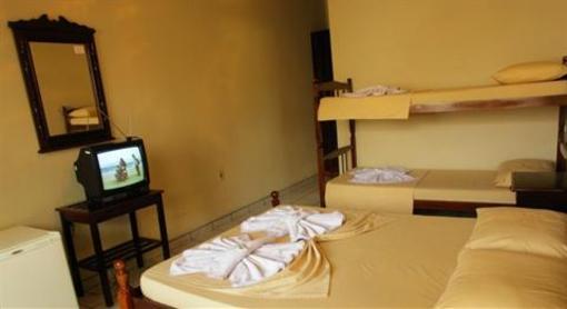фото отеля Hotel Candeias II