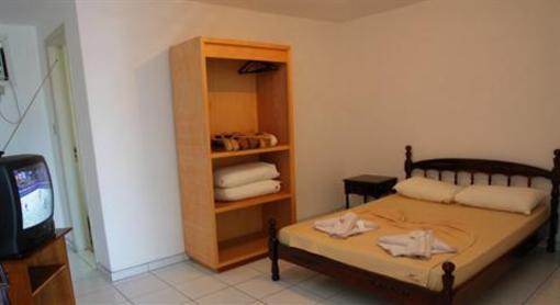 фото отеля Hotel Candeias II