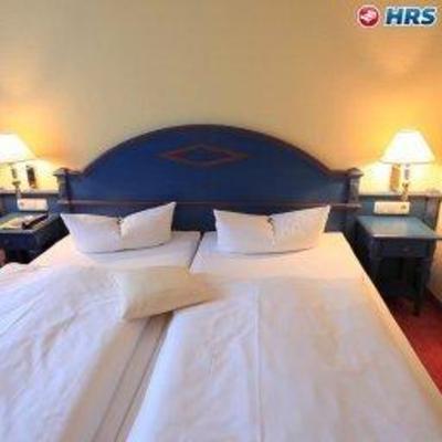 фото отеля Hotel Erbgericht Buntes Haus