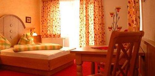 фото отеля Hotel Garni Landhaus Trenkenbach Schladming