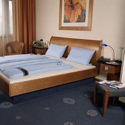 фото отеля Axxe Motel Leipheim Süd