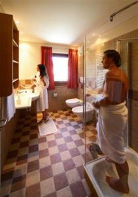 фото отеля Hotel Dolomiten Welsberg-Taisten
