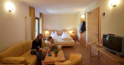 фото отеля Hotel Dolomiten Welsberg-Taisten