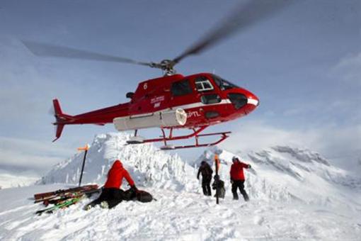 фото отеля Mike Wiegele Helicopter Skiing Resort