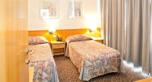 фото отеля Hotel Paka