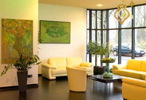 фото отеля Hotel Am Kurpark Bad Vilbel