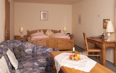 фото отеля Hotel Pension Thome Hinterzarten
