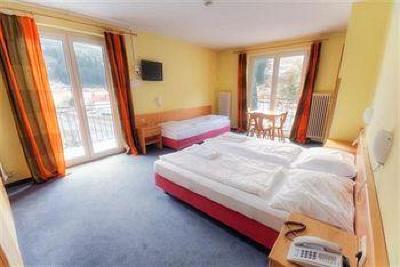 фото отеля Euro Youth Hotel and Krone