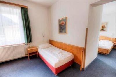 фото отеля Euro Youth Hotel and Krone