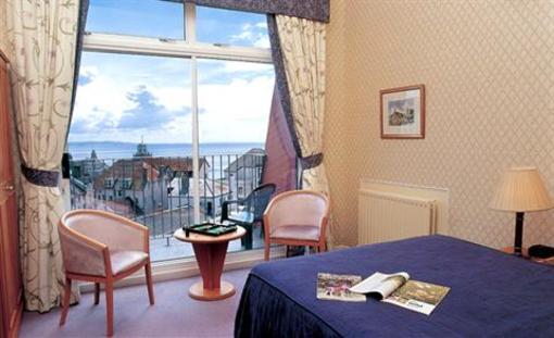 фото отеля The Royal Lion Hotel