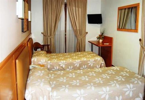 фото отеля Hostal Arotza