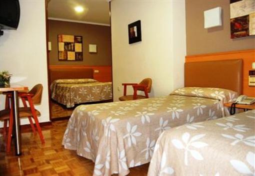 фото отеля Hostal Arotza