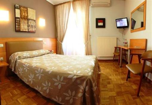 фото отеля Hostal Arotza