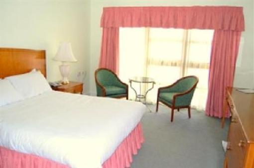 фото отеля Greens Hotel Woburn Sands