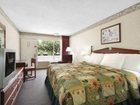 фото отеля Days Inn Staunton Mint Springs