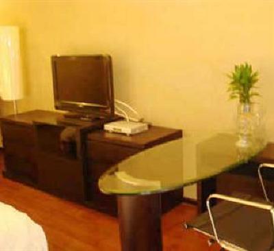 фото отеля She & He Apartment Zhujiang New Offshore