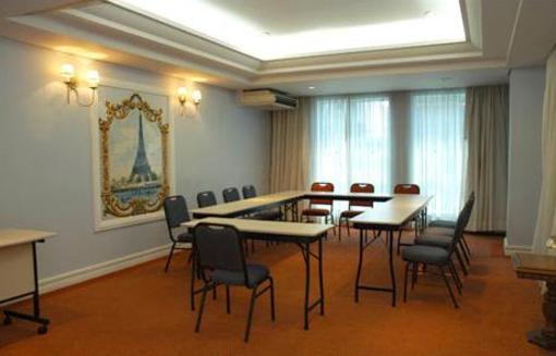 фото отеля Euro Suit Hotel