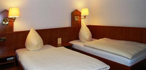 фото отеля Hotel Marienhof Garni