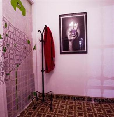 фото отеля Espaibuenrollo Home & Gallery