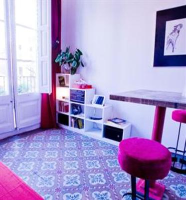 фото отеля Espaibuenrollo Home & Gallery