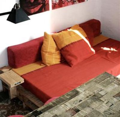 фото отеля Espaibuenrollo Home & Gallery
