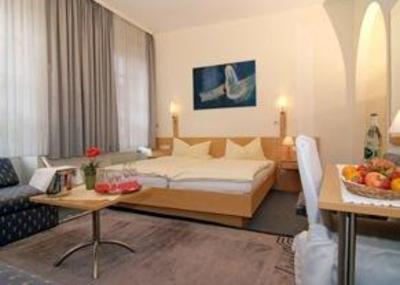 фото отеля Saarburger Hof Hotel