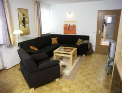 фото отеля Hotel am Rupertuspark
