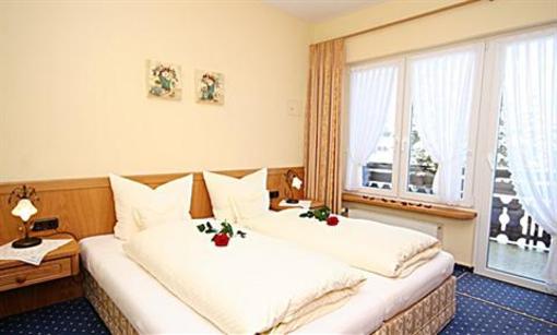 фото отеля Hotel Garni Schellenberg