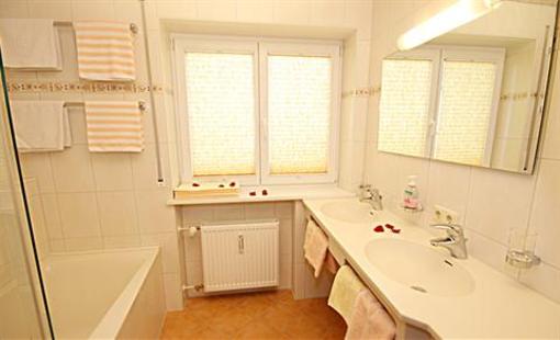 фото отеля Hotel Garni Schellenberg