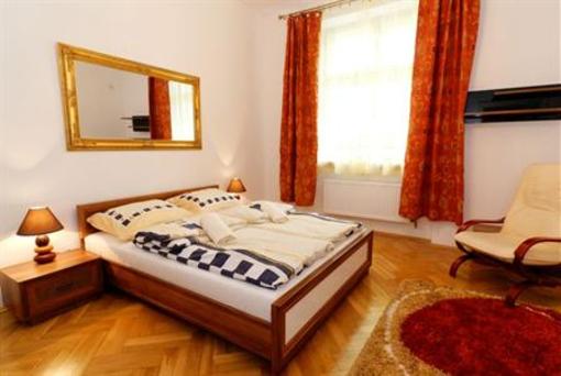 фото отеля P&J Apartamenty Sw. Krzyza