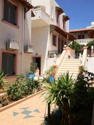 фото отеля Palmira Studios & Apartments Makrys Gialos