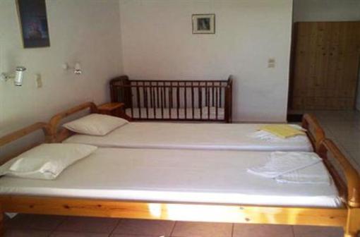 фото отеля Palmira Studios & Apartments Makrys Gialos