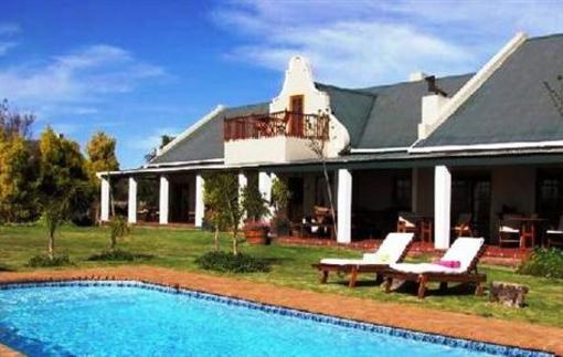 фото отеля Mooiplaas Guesthouse Oudtshoorn