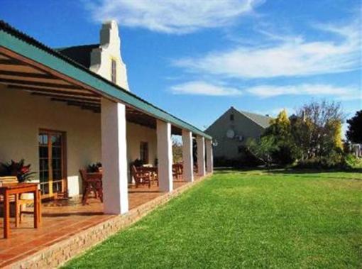 фото отеля Mooiplaas Guesthouse Oudtshoorn