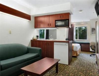 фото отеля Microtel Inn & Suites North Canton