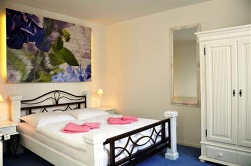 фото отеля Pension Altstadt Mönch Stralsund