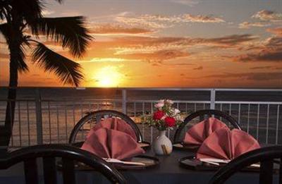 фото отеля The New Otani Kaimana Beach Hotel