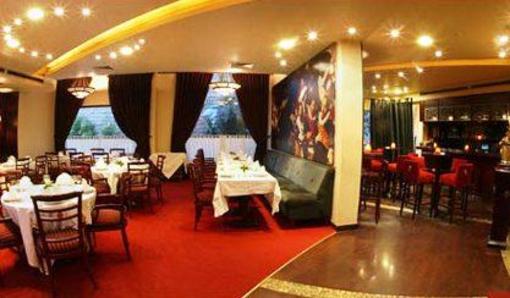 фото отеля Takaya Suites Hotel