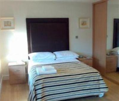 фото отеля Anchor Court - Quality Serviced Business Apartments