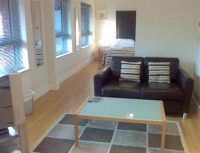 фото отеля Anchor Court - Quality Serviced Business Apartments