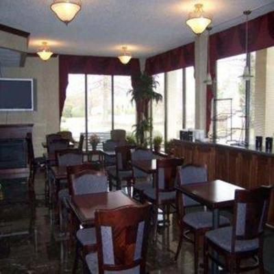 фото отеля The Chariot Hotel Louisville Jeffersontown