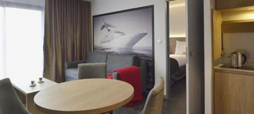 фото отеля Kyriad Prestige Saint Nazaire