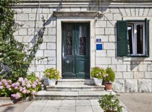 фото отеля Gradac Apartment Dubrovnik