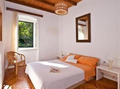 фото отеля Gradac Apartment Dubrovnik