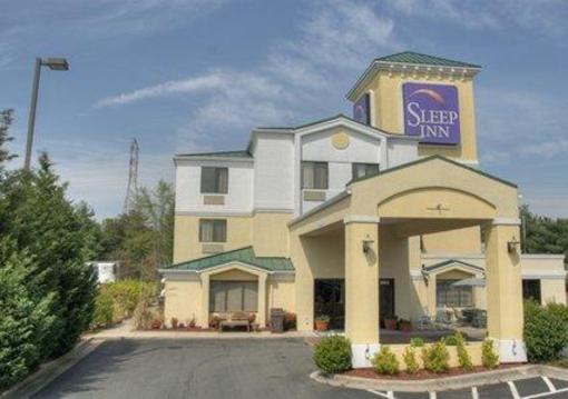 фото отеля Sleep Inn Hanes Mall